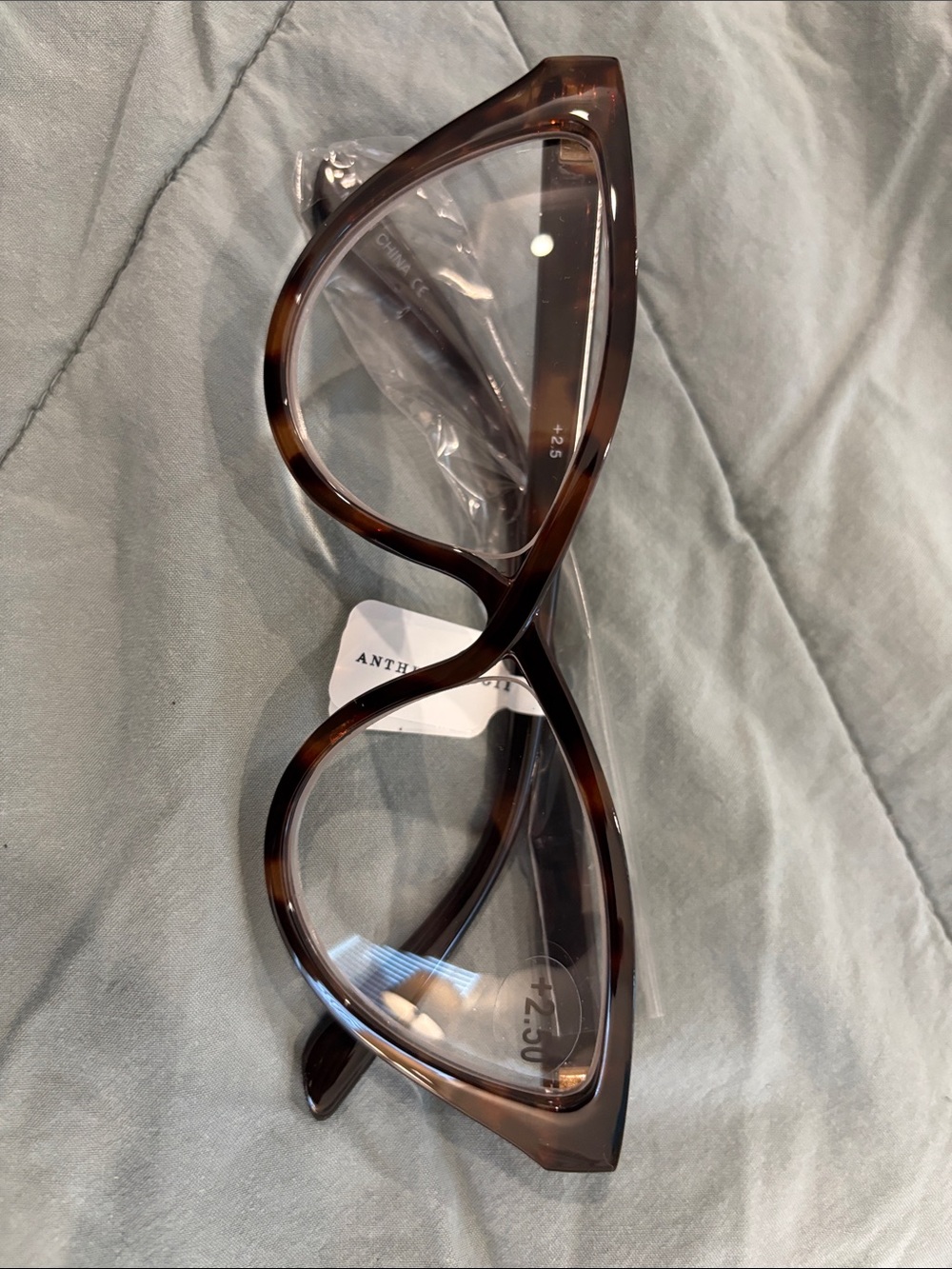 Anthropologie Cat Eye Reading Glasses +2.50